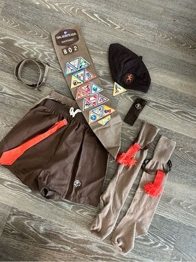 Original, authentic, Girl Scouts, Brownie uniform set, vintage, 1970’s